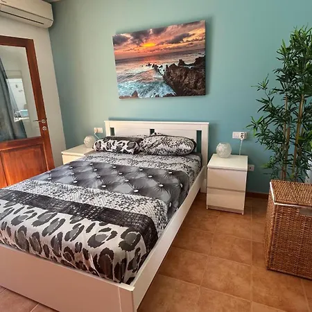Вилла Citrus - Playa Blanca, Private Heated Pool, Air Conditioner *
