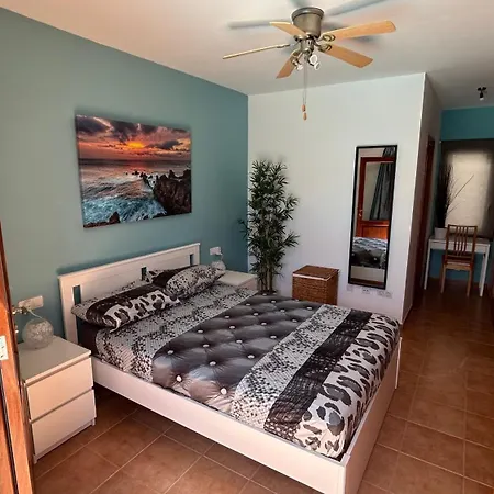 Villa Citrus - Playa Blanca, Private Heated Pool, Air Conditioner