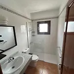 Citrus - Playa Blanca, Private Heated Pool, Air Conditioner *
