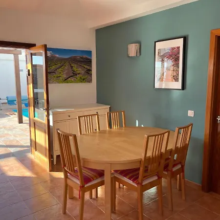 Citrus - Playa Blanca, Private Heated Pool, Air Conditioner Villa *