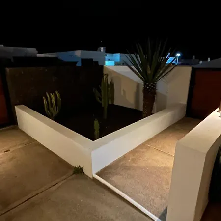Citrus - Playa Blanca, Private Heated Pool, Air Conditioner Βίλα Πλάγια Μπλάνκα
