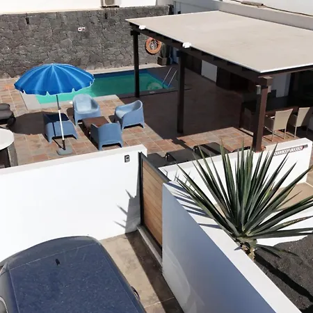 Villa Citrus - Playa Blanca, Private Heated Pool, Air Conditioner