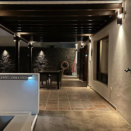 Citrus - Playa Blanca, Private Heated Pool, Air Conditioner Villa *