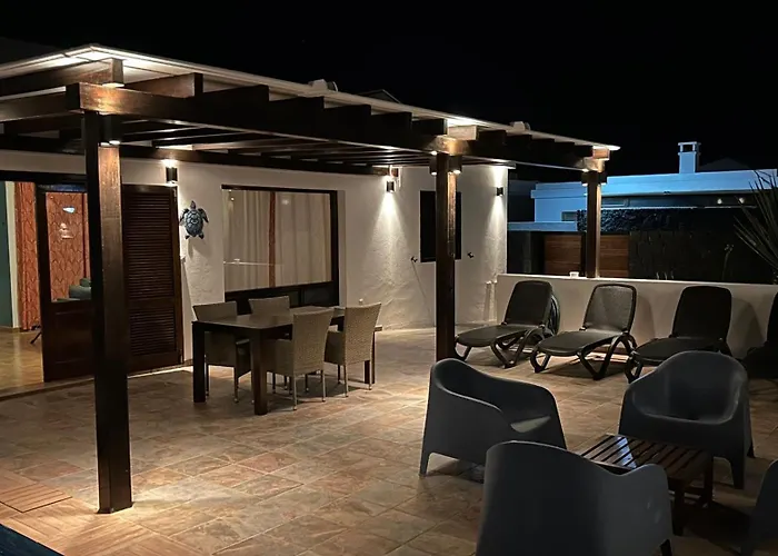 Citrus - Playa Blanca, Private Heated Pool, Air Conditioner Коста Бланка