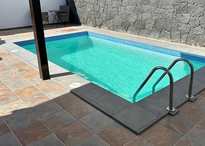 Citrus - Playa Blanca, Private Heated Pool, Air Conditioner * Коста Бланка